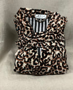 Load image into Gallery viewer, Velvet Robe
